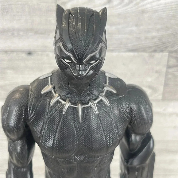 Marvel Avengers Black Panther 12” - Action Figure Hasbro 2018 - Picture 2 of 13